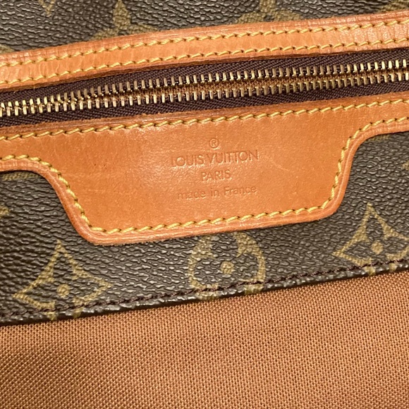 Authentic LV Tote Bag Sac Shopping - Picture 5 of 17